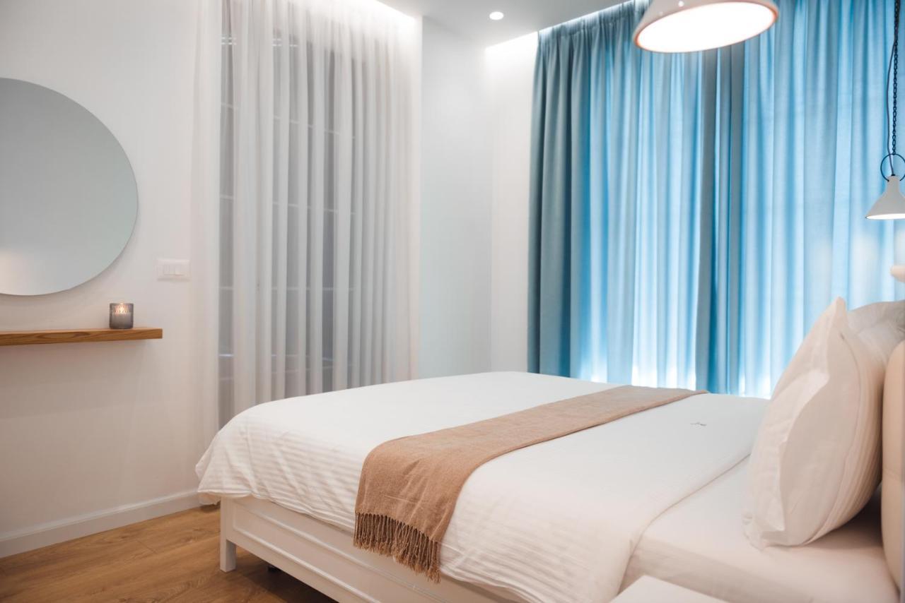 Tam Skanderbeg Square City Center Apartment No4 Tiranë Eksteriør bilde