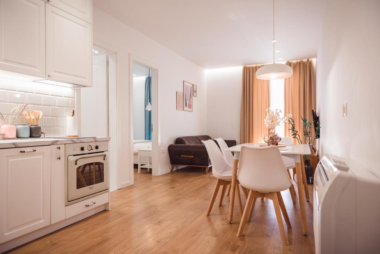 Tam Skanderbeg Square City Center Apartment No4 Tiranë Eksteriør bilde